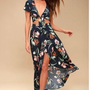 Lulu’s Floral matching set Size M